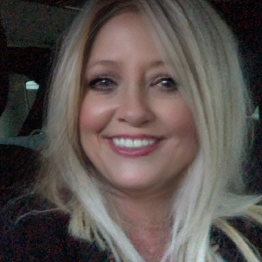 Meet your Posher, Stacy